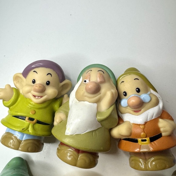 Fisher-Price Little People Disney Snow White 7 Dwarfs Figure Set NO Snow White - Picture 7 of 8
